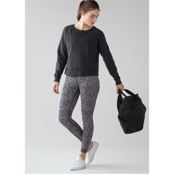 LULULEMON Wunder Under Hi-Rise 7/8 Tight in Formation Alpine White Black Size 6 - Picture 1 of 9